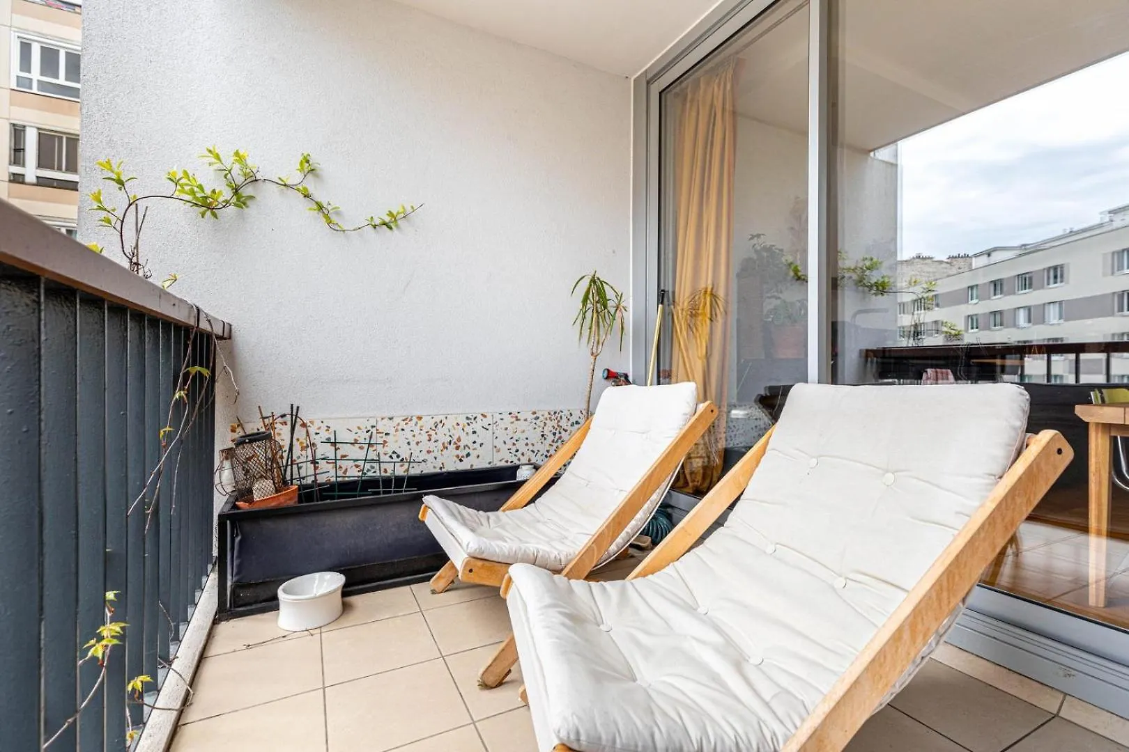Guestready - Skyline Serenity Near Famous Hotspots Paris 0*,  Fransa